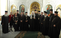 Святейший Патриарх Алексий встретился с губернатором области Лариса (Греция) и представителями Элладской Православной Церкви