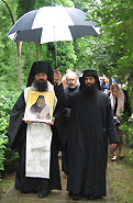 Епископ Сурожский Елисей в составе паломнической группы посетил Иоанно-Богословский монастырь в Эссексе