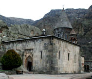 Молодежный центр Армянской Апостольской Церкви организовал паломничество студентов к средневековым монастырям Армении