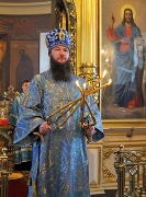 Епископ Красногорский Савва совершил Божественную литургию в Николо-Кузнецком храме