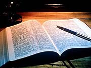 Вышло в свет первое издание Нового Завета на марийском языке
