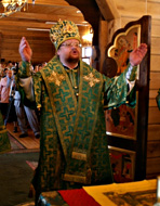 Епископ Бронницкий Игнатий совершил Божественную литургию в столичном храме преподобного Иосифа Волоцкого