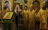 Предстоятель Русской Церкви совершил Божественную Литургию в домовом храме Патриарших покоев в Троице-Сергиевой Лавре