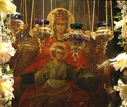 Святейший Патриарх Алексий совершил Литургию Преждеосвященных Даров в храме Казанской иконы Божией Матери в Коломенском