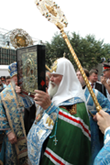 Святейший Патриарх совершил молебен перед Казанской иконой и огласил акт о передаче этого образа Казанской епархии