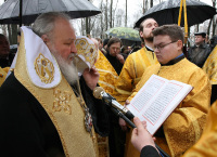 Предстоятель Русской Церкви совершил чин освящения часовни, построенной в память о погибших воинах