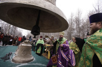 Епископ Красногорский Савва освятил колокола строящегося храма прп. Евфросинии Московской