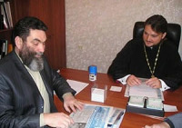 Состоялась встреча епископа Александра (Драбинко) с лидером СПГУ Валерием Кауровым