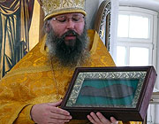 Погребальная сандалия преподобного Германа Аляскинского передана московскому подворью Православной Церкви в Америке