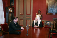 Встреча Святейшего Патриарха Алексия с губернатором Курской области Александром Михайловым