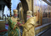 Служение Предстоятелей Русской и Кипрской Церквей в Успенском cоборе Московского Кремля
