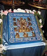 Патриарший молебен у чудотворной Курской-Коренной иконы Божией Матери 'Знамение' в Мюнхене