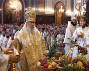 В праздник Преображения Господня Предстоятель Русской Церкви совершил Божественную литургию в Храме Христа Спасителя