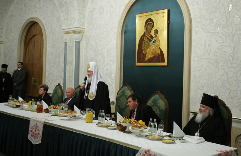 «Праздник меда» в Храме Христа Спасителя с участием Святейшего Патриарха Кирилла