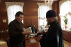 Посещение епископом Бакинским и Прискаспийским Александром пострадавших в результате трагедии на Басманном рынке в Москве