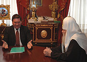 Святейший Патриарх Алексий встретился с губернатором Курской области А.Н. Михайловым
