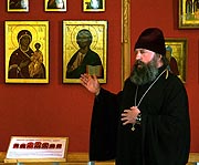 В Минске проходит выставка икон и живописи галереи 'Мир православного творчества'