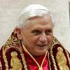 Бенедикт XVI выступил с апологией тезиса о 'вселенском примате' епископа Рима