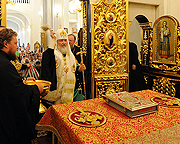 Предстоятель Русской Православной Церкви совершил чин малого освящения Спасо-Преображенского кафедрального собора г. Донецка
