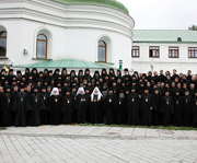 Святейший Патриарх Кирилл поклонился святыням Киево-Печерской лавры