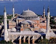 За 2006 год число число немусульманских культовых зданий в Турции выросло на треть