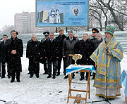 Митрополит Ириней в присутствии президента Украины совершил освящение места под строительство мемориального храма в Днепропетровске