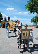 Детский крестный ход прошел в Днепропетровске