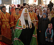 В день празднования Иверской иконы Божией Матери Святейший Патриарх Алексий совершил Божественную литургию на Патриаршем подворье Николо-Перервинского монастыря