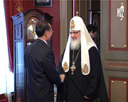 Состоялась встреча Святейшего Патриарха Кирилла с министром иностранных дел Республики Сингапур Джорджем Ео