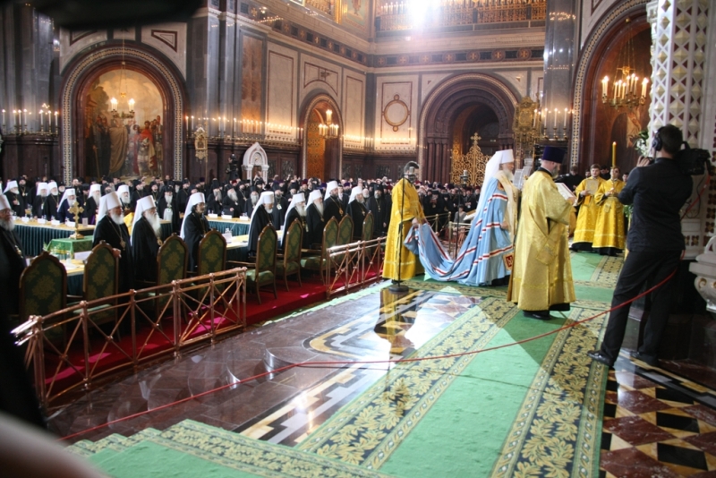 Избрание митрополита Смоленского и Калининградского Кирилла на Патриарший Престол