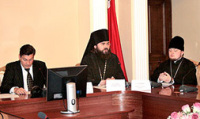 Епископ Феофилакт принял участие в дискуссии «Смоленск — вопросы топонимики — возвращение ценностей»