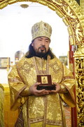 Епископ Сендайский Серафим передал в московский храм св. равноапостольного Николая Японского часть мощей святого