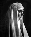 В Даугавпилсе состоялась премьера документального фильма о жизни и мученической кончине святой преподобномученицы Елизаветы Феодоровны