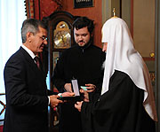 Святейший Патриарх Кирилл встретился с губернатором Астраханской области А.А. Жилкиным