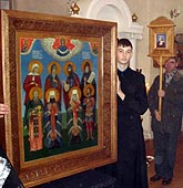 В Тверь крестным ходом доставлена икона 'Малый собор Санкт-Петербургских святых'