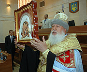 Митрополит Агафангел освятил зал Одесского областного Совета
