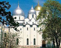Софийский собор Новгорода будет выкрашен в 'теплый' белый цвет