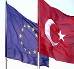 По словам Эрдогана, Папа Римский Бенедикт XVI поддерживает стремление Турции вступить в ЕС