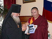Архиепископ Владивостокский Вениамин встретился с председателем Центра изучения наследия десяти тибетских наук