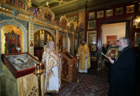 В День своего рождения Предстоятель Русской Церкви совершил Божественную Литургию в домовом храме Патриаршей резиденции в Чистом переулке