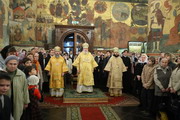 В день памяти святителей Московских Предстоятель Русской Православной Церкви совершил Божественную литургию в Успенском соборе Московского Кремля