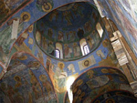 Выделены средства на реставрацию уникальных фресок Мирожского монастыря