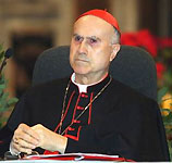 Государственный секретарь Ватикана Тарчизио Бертоне вступил в должность кардинала-камерленго