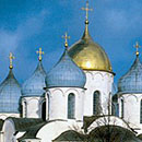 Золотой купол Софийского собора в Новгороде будут охранять ястребы