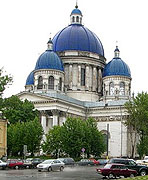 Три малых купола Троицкого собора Санкт-Петербурга открыты после реставрации