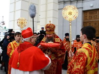 В Хабаровск из Ватикана прибыли мощи святителя Иоанна Златоуста