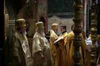 Святейший Патриарх совершил Божественную литургию в Успенском Патриаршем соборе Московского Кремля