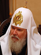 Святейший Патриарх Алексий подтвердил планы по совершению богослужений на ближайшие дни