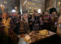 Отпевание и погребение митрополита Лавра