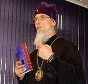Состоялась презентация 3-го тома истории Православия на Камчатке
